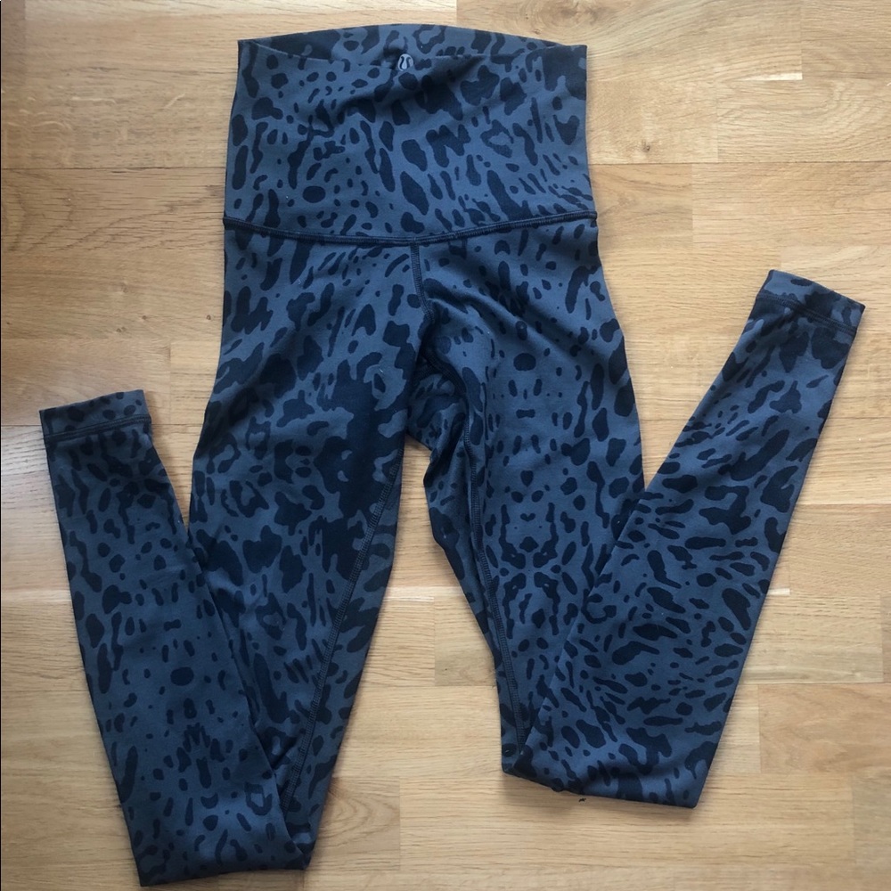 Lululemon gray leggings